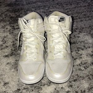 Nike High Top Air Force 1